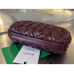 2025年7月7日入荷新作  Bottega Veneta Knot 717622  knotLogo  19x11.5x5   極品/正規品同様/人気/革/バッグ/AJ工場
