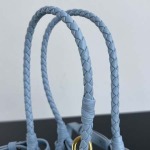 2025年7月7日入荷新作  Bottega Venetaintrecciato  mini   Bottega Veneta  knot   796569 Size21X17X16.5cm  極品/正規品同様/人気/革/バッグ/AJ工場