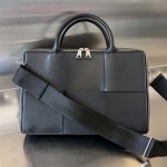 2025年7月7日入荷新作Bottega Veneta 新作  680120      SIZE:36*24*7.5cm極品/正規品同様/人気/革/バッグ/AJ工場
