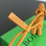 2025年7月7日入荷新作Bv 小物 807068     SIZE:  8.2*  7.2* * 3 極品/正規品同様/人気/革/バッグ/AJ工場