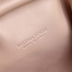 2025年7月7日入荷新作 Bottega Veneta 新作Lauren 1980    804038    SIZE:27x15x8 極品/正規品同様/人気/革/バッグ/AJ工場