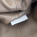 2025年7月7日入荷新作 Bottega Veneta 新作Lauren 1980    804038    SIZE:27x15x8 極品/正規品同様/人気/革/バッグ/AJ工場