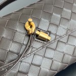 2025年7月7日入荷新作 Bottega Veneta Clutch    741511      SIZE:31x13x3 極品/正規品同様/人気/革/バッグ/AJ工場