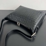 2025年7月7日入荷新作 Bottega Veneta新作 Traveller  815748     SIZE:35x29.5x8.5  極品/正規品同様/人気/革/バッグ/AJ工場