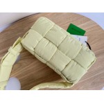 2025年7月8日入荷新作#Bottega Veneta #628951  Cassette  S30x15cm   極品/正規品同様/人気/革/バッグ/AJ工場