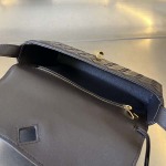 2025年7月8日入荷新作B Mini Andiamo  755545   /     21.5*13.5*4.5  極品/正規品同様/人気/革/バッグ/AJ工場