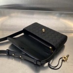 2025年7月8日入荷新作B Mini Andiamo  755545   /     21.5*13.5*4.5   極品/正規品同様/人気/革/バッグ/AJ工場