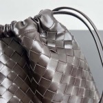 2025年7月8日入荷新作#Bottega Veneta     Dustbag 796728   32x23 極品/正規品同様/人気/革/バッグ/AJ工場