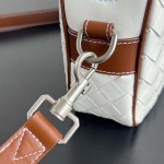 2025年7月8日入荷新作#Bottega Veneta   755923    24.5x15x6  極品/正規品同様/人気/革/バッグ/AJ工場