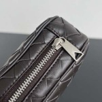 2025年7月8日入荷新作B 24 765809Intrecciato     logo     13*22*4cm   極品/正規品同様/人気/革/バッグ/AJ工場