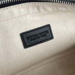 2025年7月8日入荷新作B 24 765809Intrecciato     logo     13*22*4cm   極品/正規品同様/人気/革/バッグ/AJ工場