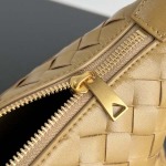 2025年7月8日入荷新作#Bottega Veneta  Wallace 776781     17x13.5x5.3   極品/正規品同様/人気/革/バッグ/AJ工場