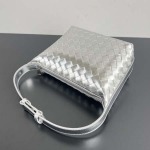 2025年7月8日入荷新作#Bottega Veneta  Wallace 754443      22x13x9.5  極品/正規品同様/人気/革/バッグ/AJ工場