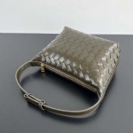 2025年7月8日入荷新作#Bottega Veneta  Wallace 754443      22x13x9.5  極品/正規品同様/人気/革/バッグ/AJ工場
