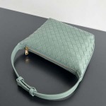 2025年7月8日入荷新作#Bottega Veneta  Wallace 754443      22x13x9.5  極品/正規品同様/人気/革/バッグ/AJ工場