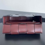 2025年7月9日入荷新作#Bottega Veneta  CASSETTE  Urban leather  size23x15極品/正規品同様/人気/革/バッグ/AJ工場