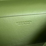 2025年7月9日入荷新作#Bottega Veneta  Vanity Case 789109 22x12.5x5 極品/正規品同様/人気/革/バッグ/AJ工場