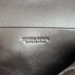 2025年7月9日入荷新作#Bottega Veneta  Vanity Case 789109 22x12.5x5 極品/正規品同様/人気/革/バッグ/AJ工場