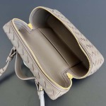 2025年7月9日入荷新作#Bottega Veneta  Vanity Case 789109 22x12.5x5 極品/正規品同様/人気/革/バッグ/AJ工場