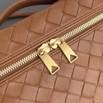 2025年7月9日入荷新作#Bottega Veneta  Vanity Case 789109 22x12.5x5 極品/正規品同様/人気/革/バッグ/AJ工場