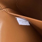 2025年7月9日入荷新作#Bottega Veneta  Vanity Case 789109 22x12.5x5 極品/正規品同様/人気/革/バッグ/AJ工場