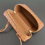 2025年7月9日入荷新作#Bottega Veneta  Vanity Case 789109 22x12.5x5 極品/正規品同様/人気/革/バッグ/AJ工場