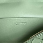2025年7月9日入荷新作#Bottega Veneta  Vanity Case 789109 22x12.5x5 極品/正規品同様/人気/革/バッグ/AJ工場