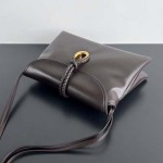 2025年7月9日入荷新作#Bottega Veneta 806034 Medium Liberta  &  Size35*23*6cm  極品/正規品同様/人気/革/バッグ/AJ工場