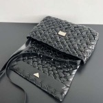 2025年7月9日入荷新作#Bottega Veneta  Rumple  776519  Rumple  30x23x7.5 極品/正規品同様/人気/革/バッグ/AJ工場