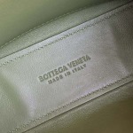 2025年7月9日入荷新作#Bottega Veneta  Andiamo Mini 777614  ~  Andiamo  22x9x15.5 極品/正規品同様/人気/革/バッグ/AJ工場