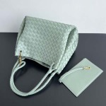 2025年7月9日入荷新作#Bottega Venetaintrecciato  796571   mini #Bottega Veneta  knot    Size30X26X20cm  極品/正規品同様/人気/革/バッグ/AJ工場