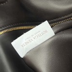 2025年7月9日入荷新作#Bottega VenetaHOP 796262   46x21x10  極品/正規品同様/人気/革/バッグ/AJ工場