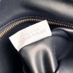 2025年7月9日入荷新作#Bottega VenetaHOP 796262   46x21x10  極品/正規品同様/人気/革/バッグ/AJ工場