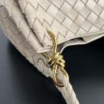 2025年7月9日入荷新作#Bottega Venetaintrecciato  835921   mini #Bottega Veneta  knot    Size29.5X18.5X17.5cm  極品/正規品同様/人気/革/バッグ/