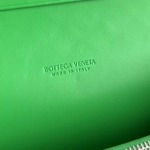 2025年7月9日入荷新作#Bottega Veneta 749438  19x9.5x1.5    極品/正規品同様/人気/革/バッグ/AJ工場
