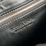 2025年7月9日入荷新作#Bottega Veneta Swing  764073      25x19x6  極品/正規品同様/人気/革/バッグ/AJ工場