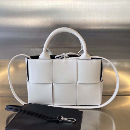 2025年7月9日入荷新作#Bottega Veneta  ...