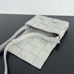2025年7月9日入荷新作#Bottega Veneta   23x15x6特価/人気/革/バッグ/AJ工場