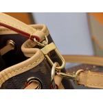 2025年7月10日入荷新作M81266  Nano No  1932  No  Monogram 13.0 x 16.0 x 10cm極品/正規品同様/人気/革/バッグルイヴィトン/CX工場