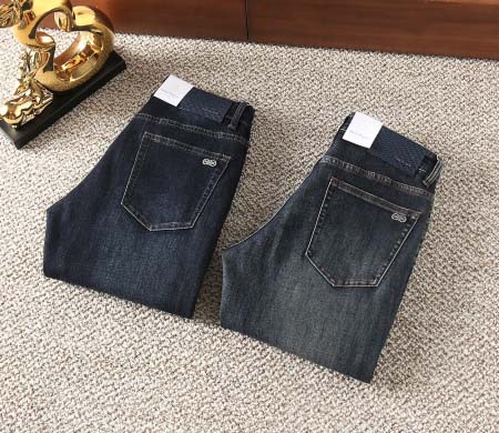 2025年8月21日入荷新作Ferragamoジーパン高品質人気商品/HC工場