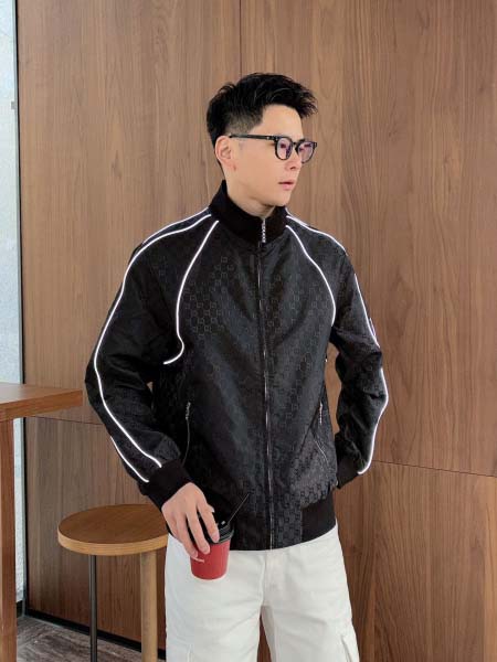 2025年8月22日入荷秋冬新作Gucciジャケット高品質人...
