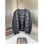 2025年8月23日入荷新作Moncler秋冬ダウンジャケット高品質人気商品/HC工場