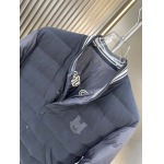 2025年8月23日入荷新作Moncler秋冬ダウンジャケット高品質人気商品/HC工場