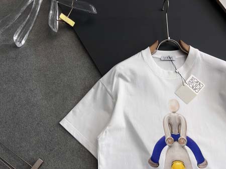 2025年9月3日入荷 新作Loewe半袖 tシャツ高級なプレゼント/誕生日プレゼント/高品質/メンツ/記念品/ wenzhou工場