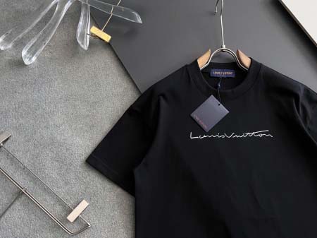 2025年9月3日入荷 新作Louis Vuitton半袖 tシャツ高級なプレゼント/誕生日プレゼント/高品質/メンツ/記念品/ wenzhou工場
