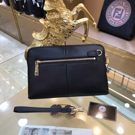 2025年9月4日入荷新作Versace /人気/本革/バッグ 人気 おすすめ 父の日 誕生日/ギフト プレゼント 結婚式男友達の誕生日プレゼント
