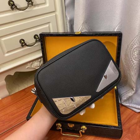 2025年9月5日入荷新作Fendi/人気/本革/バッグ 人気 おすすめ 父の日 誕生日/ギフト プレゼント 結婚式男友達の誕生日プレゼント