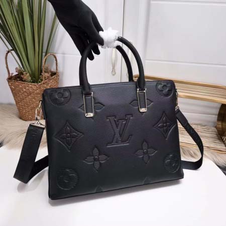 2025年9月5日入荷新作Louis Vuitton/人気/本革/バッグ 人気 おすすめ 父の日 誕生日/ギフト プレゼント 結婚式男友達の誕生日プレゼント