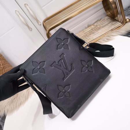 2025年9月5日入荷新作Louis Vuitton/人気/本革/バッグ 人気 おすすめ 父の日 誕生日/ギフト プレゼント 結婚式男友達の誕生日プレゼント