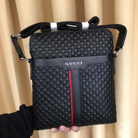 2025年9月5日入荷新作Gucci/人気/本革/バッグ 人気 おすすめ 父の日 誕生日/ギフト プレゼント 結婚式男友達の誕生日プレゼント